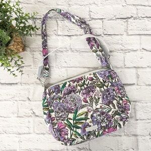 VERA BRADLEY CARSON SHOULDER BAG, SIGNATURE COTTON, LAVENDER MEADOW
